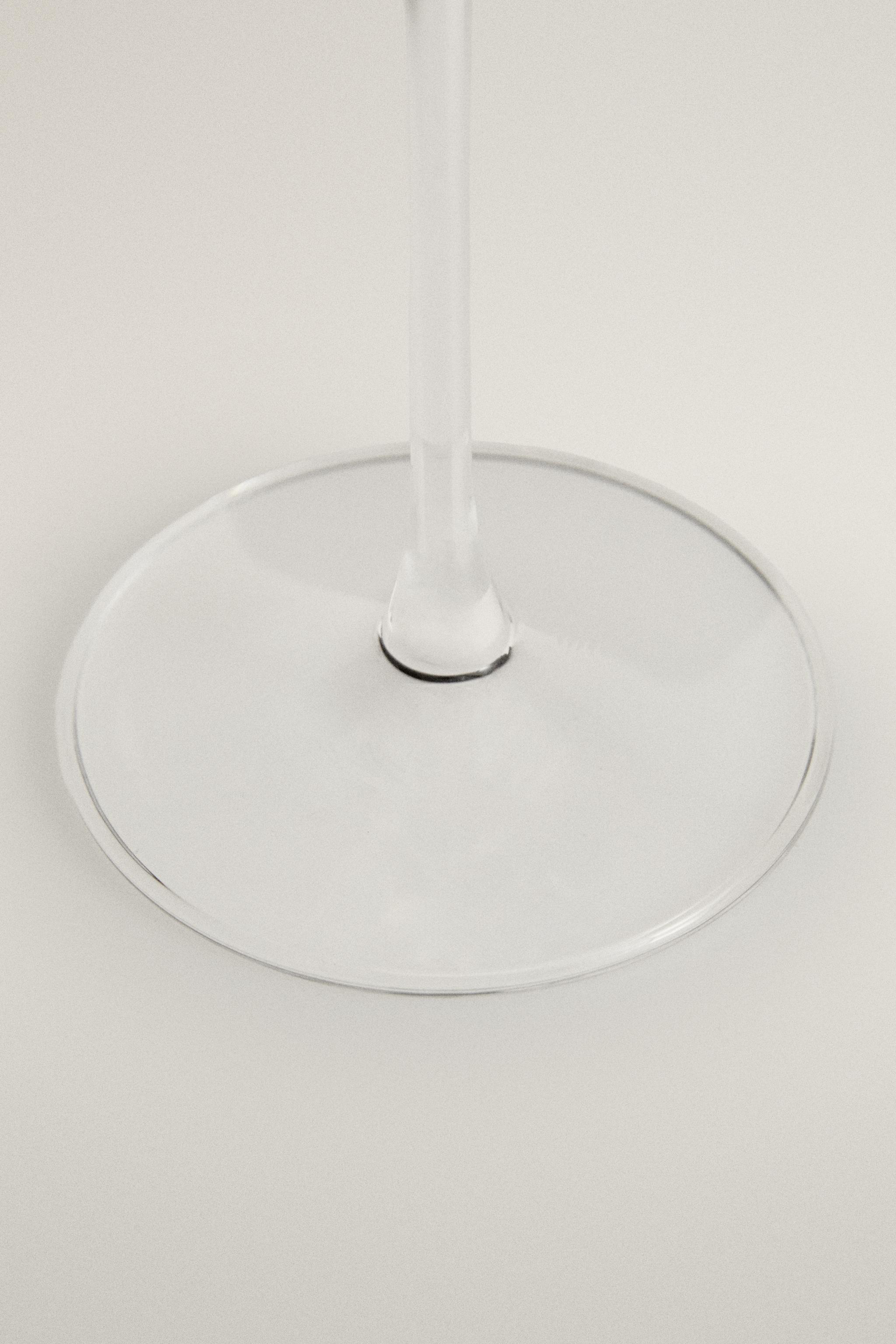 STRAIGHT CRYSTALLINE GLASS